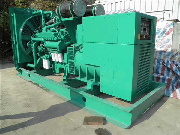 古田出租发电机 发电机组厂家：柴油发电机组的控制屏的作用是什么？